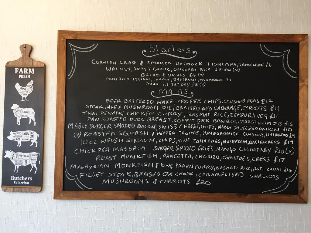 Cefn Mably Ξενοδοχείο Penarth Εξωτερικό φωτογραφία